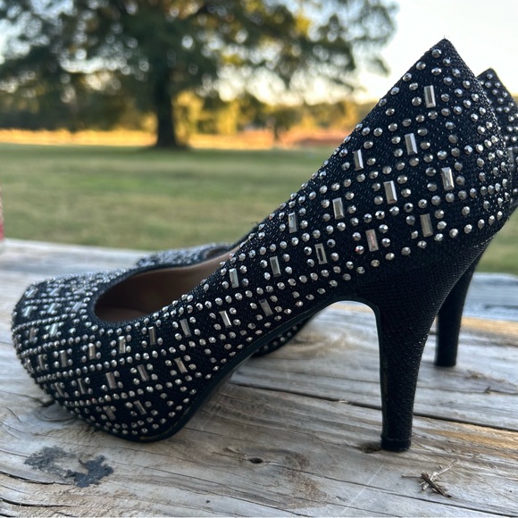 Delicacy heels sz8.5 - Picture 2 of 4